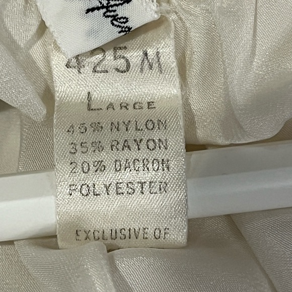 Saks Fifth Avenue Ivory Slip - Picture 6 of 9